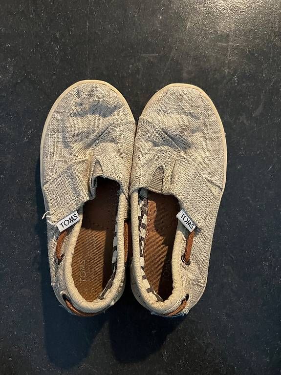 Scarpe per ragazzi: Toms Kinder Sandalen – Usato da Zürich venduto da sua_8b9h 2