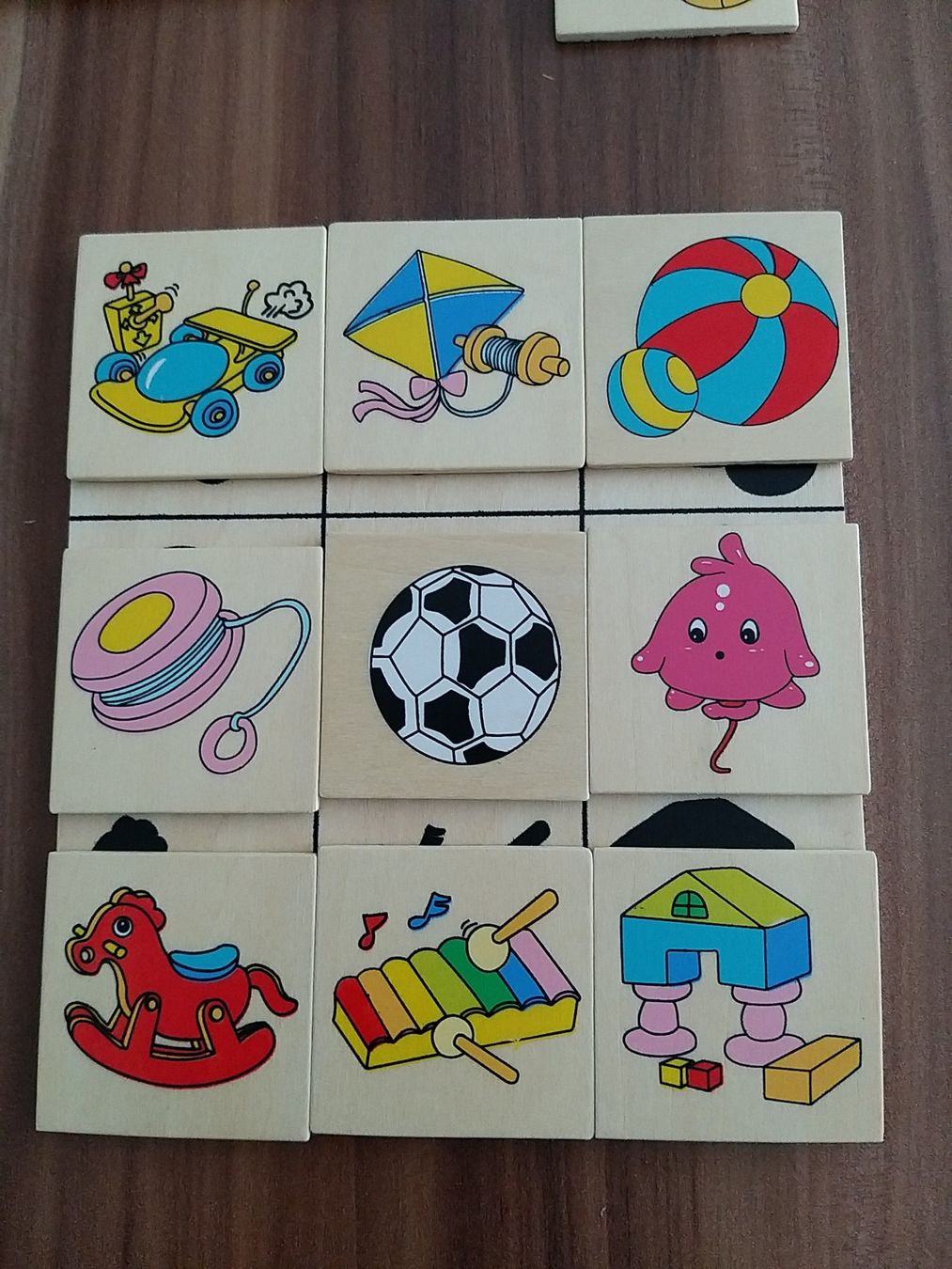 Spielzeuge: Schatten Puzzle / Puzzle des ombres 40 Stk/pcs – Gebraucht aus Coldrerio von dgv 2