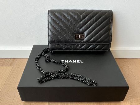 Chanel Wallet on chain WOC Chevron So Black