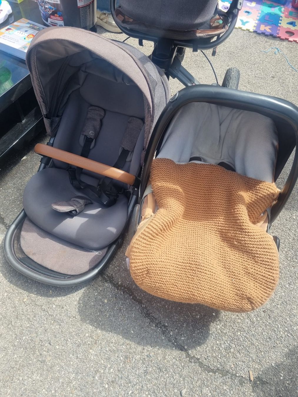 Maxi-Cosi Carrozzine: Pousette cosy nacelle et siège – Usato da Pully venduto da bec_l2vc 2
