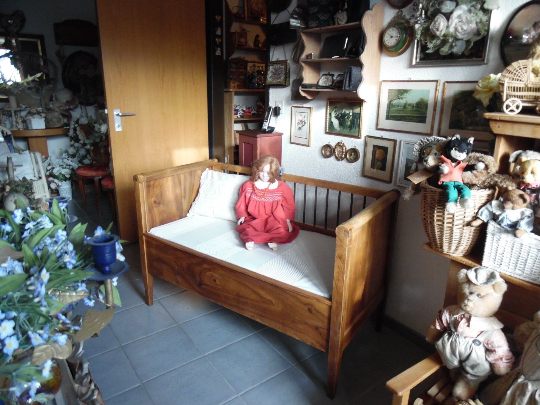 Sofas: Sofa - Kinderbett – Gebraucht aus Bottmingen von ber_l9sd 1