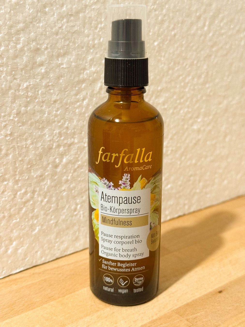 Farfalla Profumi & Eau de Toilette: Farfalla Bio Körperspray Atempause - Neu und ungebraucht! – Nuovo (secondo la descrizione) da Galmiz venduto da ranunkel25