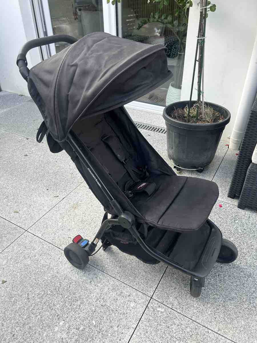 Mountain Buggy Carrozzine: Kinderwagen Mountain Buggy schwarz gebraucht – Usato da Au ZH venduto da Luxbag