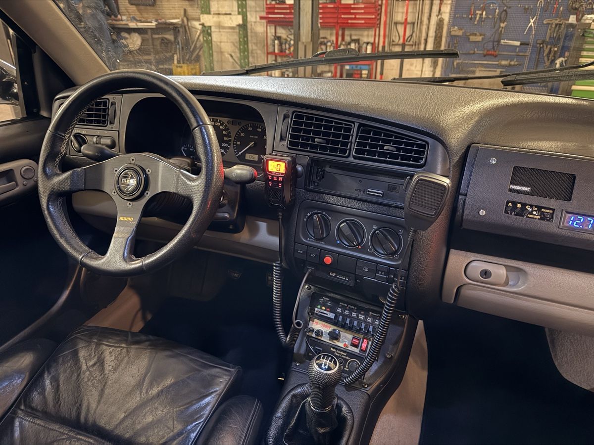 VW Autos: VW Vento Police Car/ Polizeiauto – Gebraucht aus Rothenthurm von JanFuechslin 3