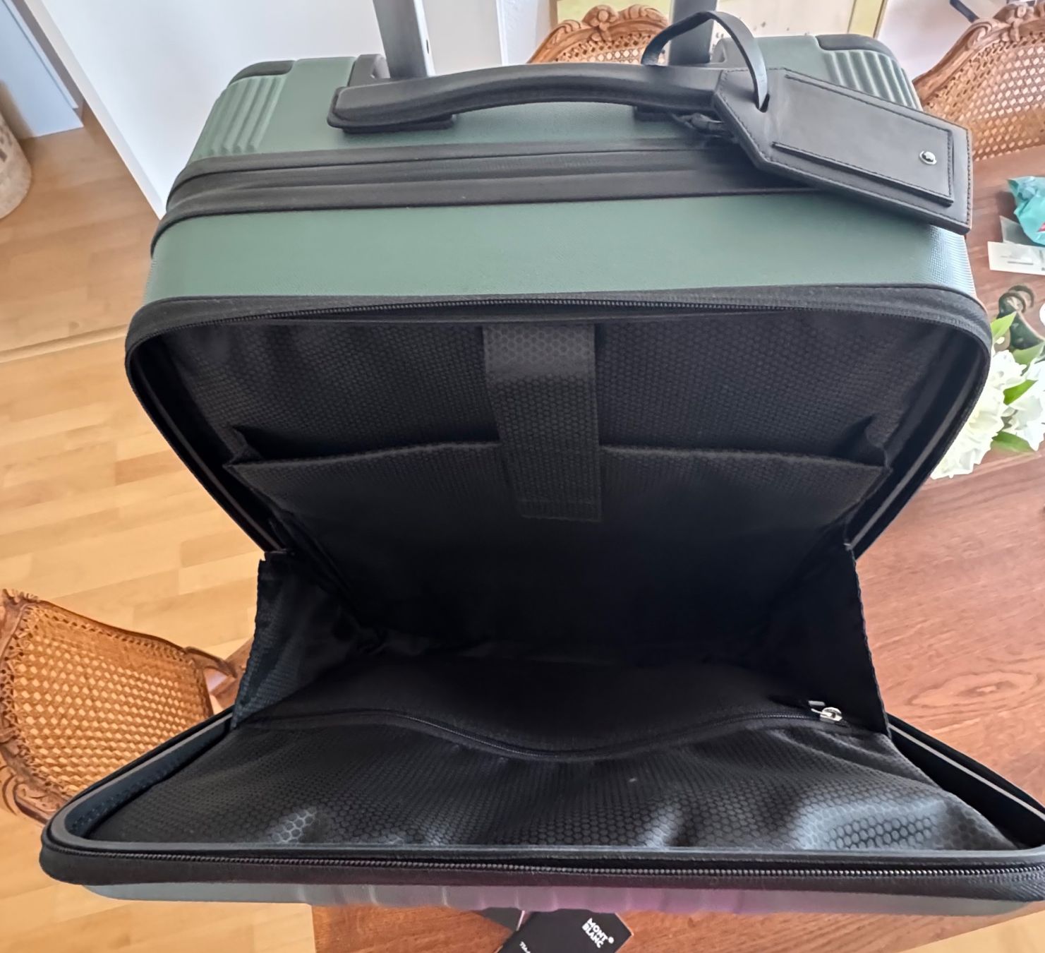 Altro in Aeronautica: Montblanc Trolley - Olivengrün – Usato da Birmenstorf AG venduto da liebertm 3