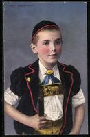 AK Knabe in Tracht mit Kappe
