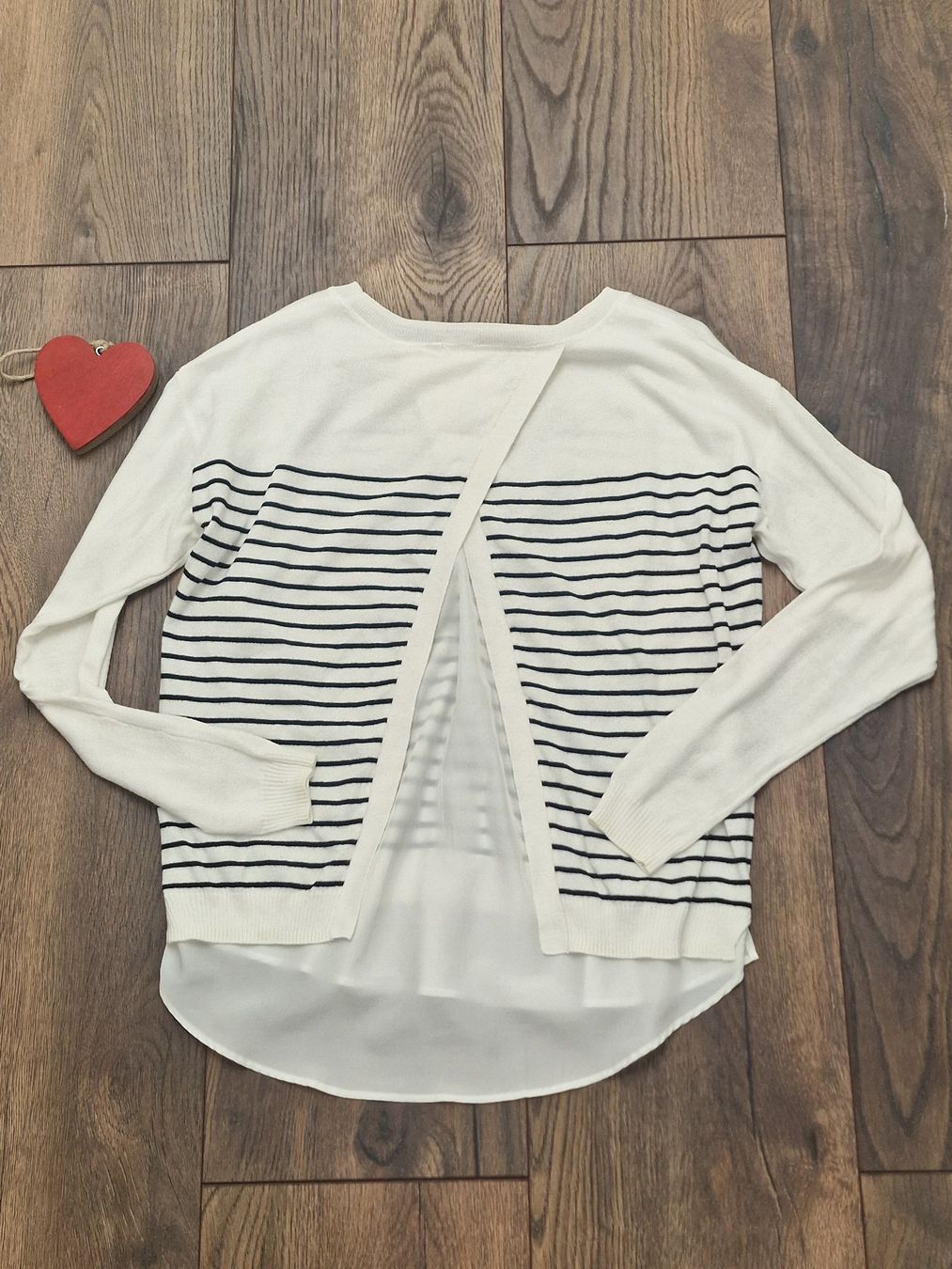 Esprit Pullover & Sweatshirts: Spezieller Esprit Pullover gestreift Gr S top Zustand – Gebraucht aus Meierskappel von HeartWear 1