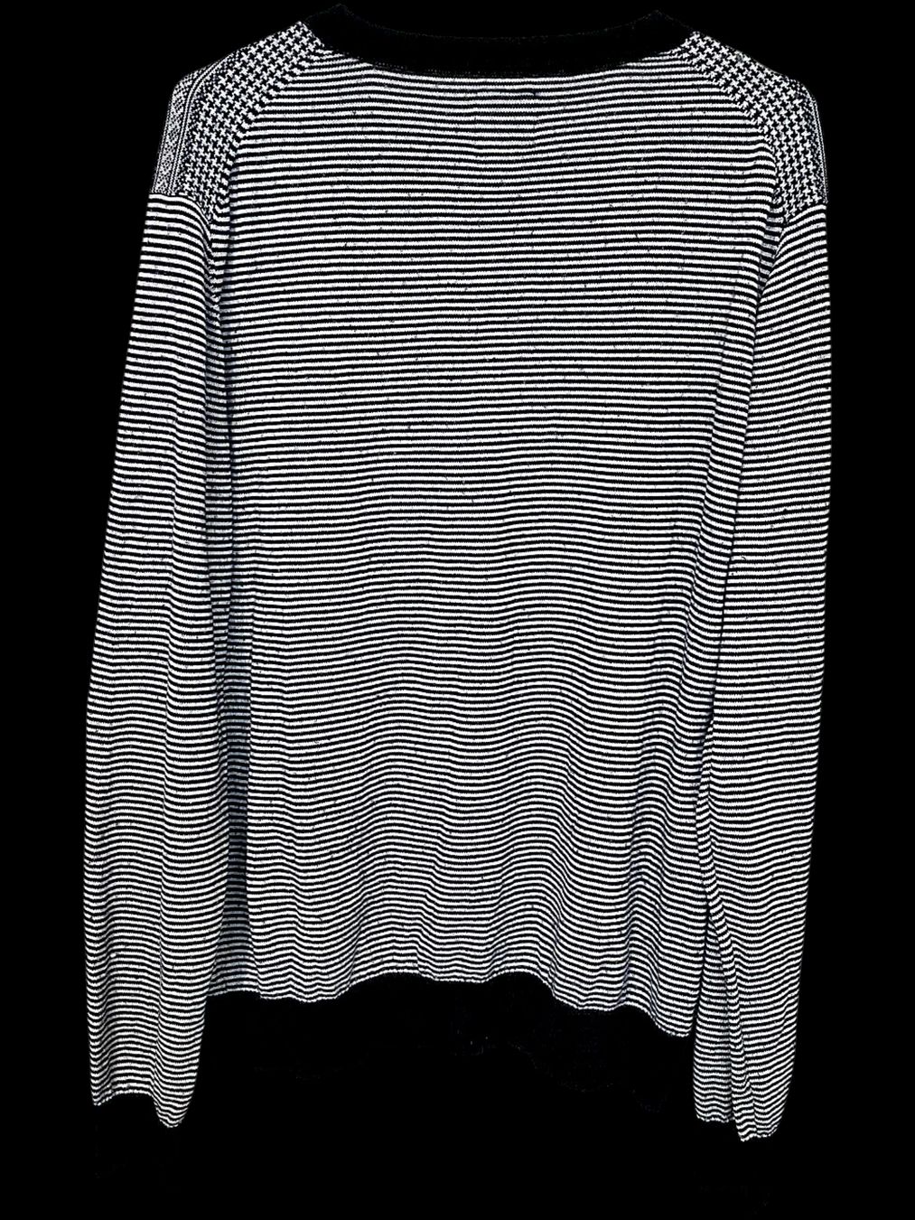 Pullover & Sweatshirts: Point Zero Schwarz-weiß gemusterter V-Ausschnitt Pullover - – Gebraucht aus Zug von vinokilo 4