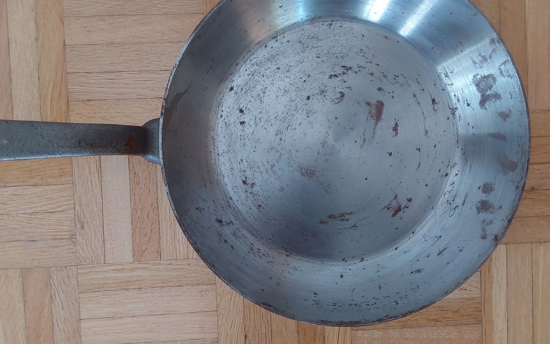 Padelle: Eisenpfanne – Usato da Köniz venduto da scopello12 1
