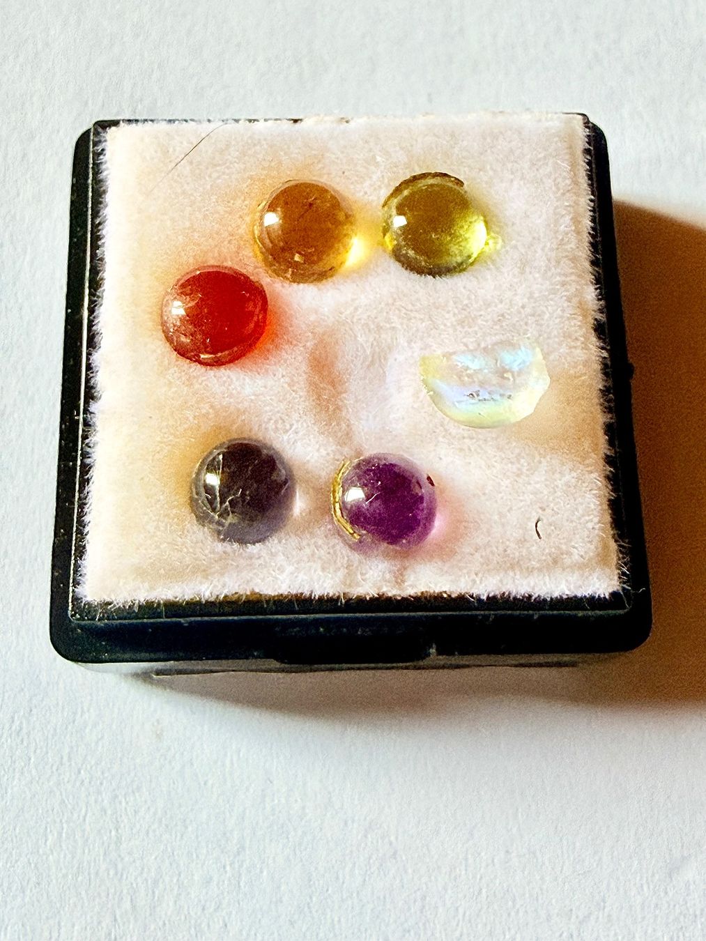 Minerali & Pietre curative: Diverse Chakra Steine. Set mit 6 Stück! – Usato da Zuerich venduto da SonderArt-Wertgut 1