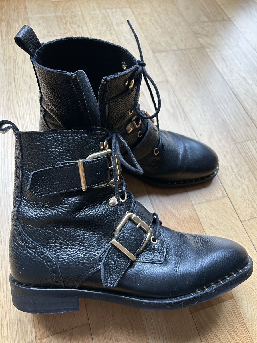 Scarpe da donna: Lederstiefeletten mit Schnallen, Grösse 38, Schwarz – Usato da Basel venduto da MyAn 2