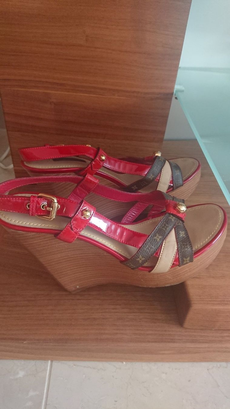 Louis Vuitton Scarpe da donna: Louis Vuitton limited edition – Usato da Le Landeron venduto da Plushka 2