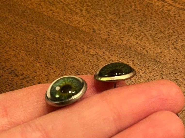Orecchini pendenti & Orecchini a lobo: Coole grüne Augen Ohrstecker – Nuovo e nell'imballaggio originale da Gams venduto da Mariawicca 6