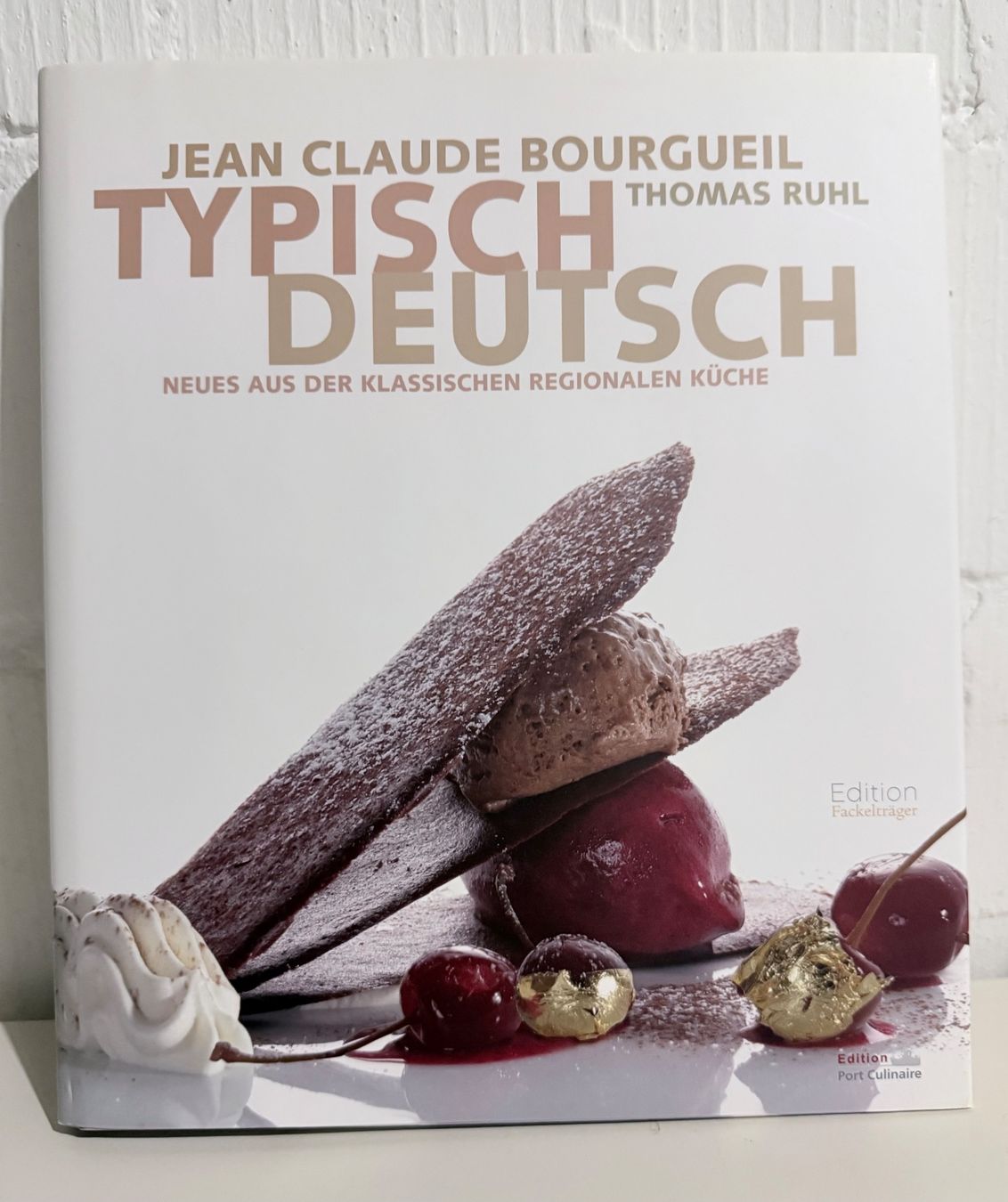 Libri: Kochbuch von Jean Claude Bourgueil – Usato da Männedorf venduto da Suvretaner