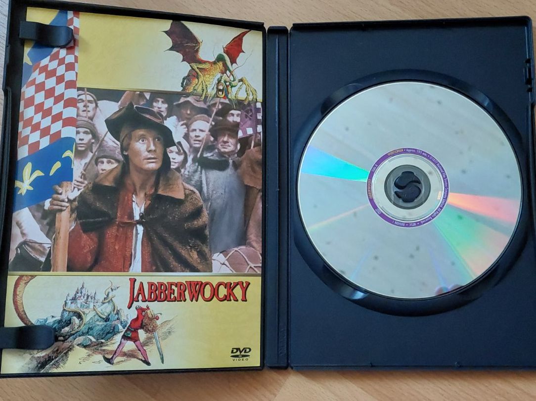 Tutti i DVDs: Monty Python - Jabberwocky - 1977 - USA DVD Englisch – Usato da Aurigeno venduto da AnnaM46 2