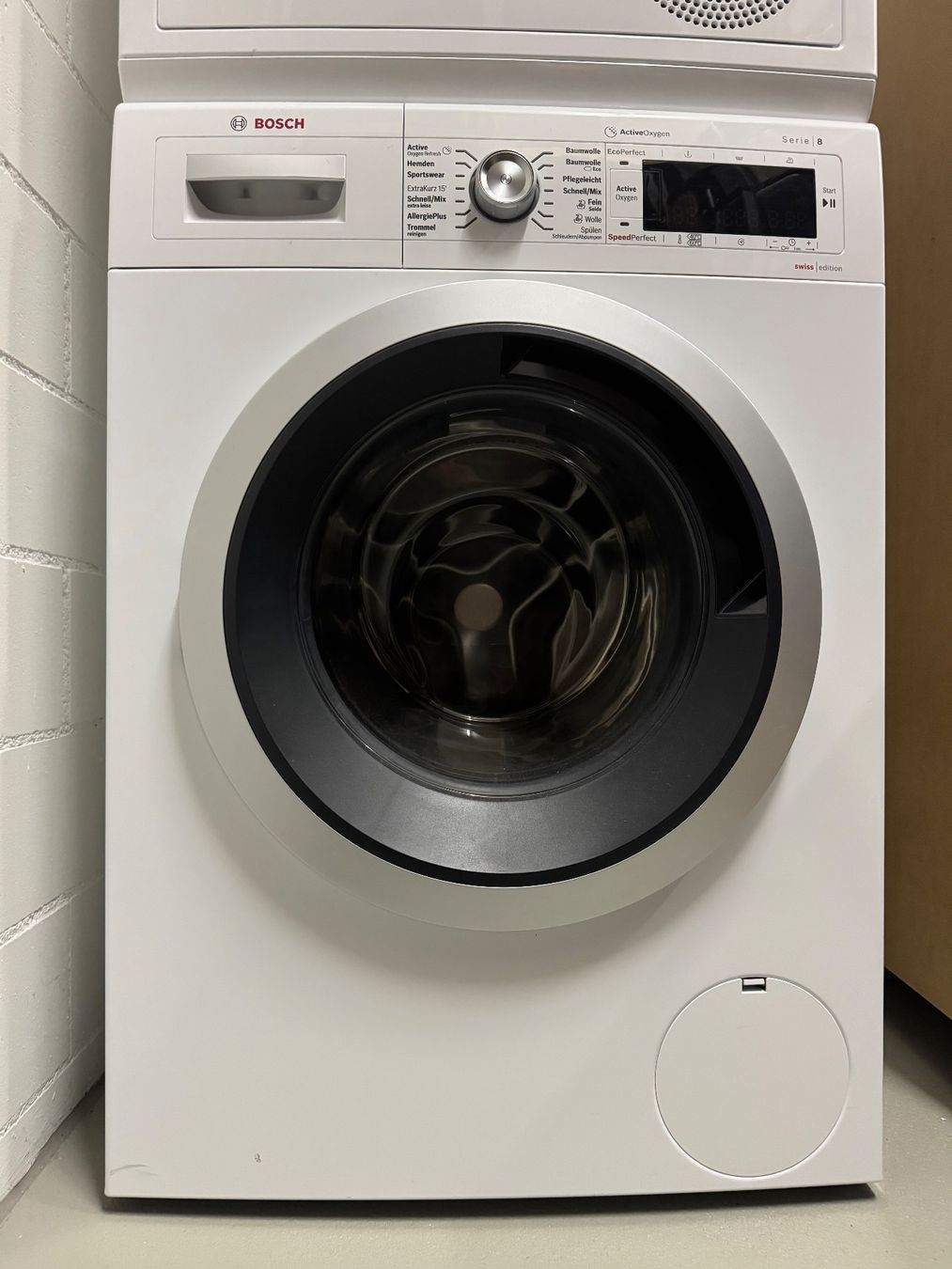 Bosch Lavatrici: NEUE  Waschmaschine Bosch TOP – Nuovo (secondo la descrizione) da Küsnacht ZH venduto da ali_k9b5