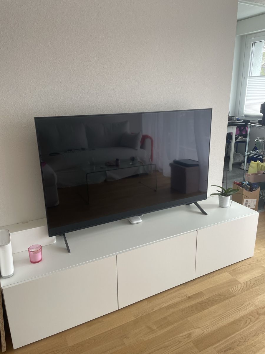Ikea Mobili TV: BESTÅ TV – Usato da Biel/Bienne venduto da yas_mwa