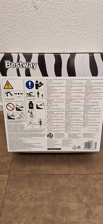Schwimmringe: Aufblasbares Zebra fürs Wasser – Neu und originalverpackt aus Tafers von Nathtafers 1
