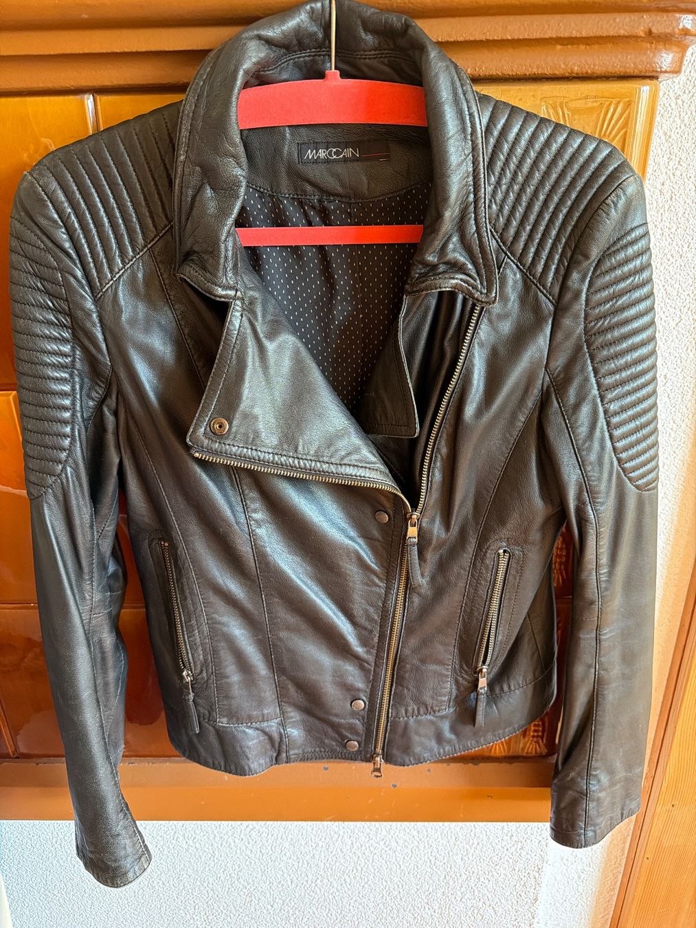 Marc Cain Giacche: leder bikerjacke marc cain – Usato da gurzelen venduto da malu04 1