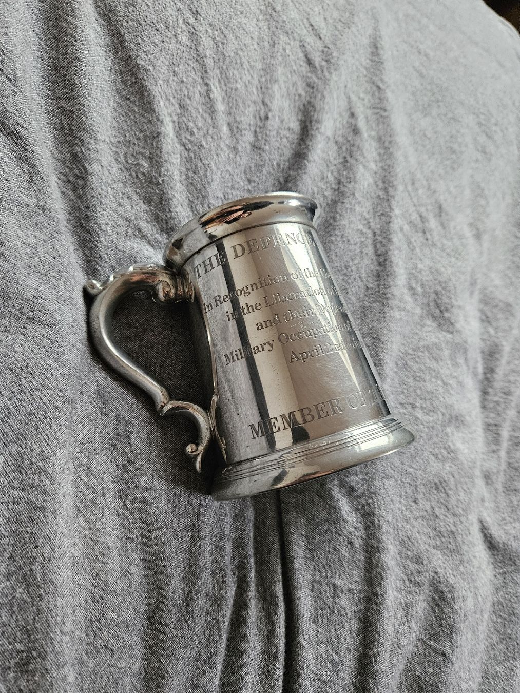 Altre raccolte & rarità: Navy Task Force Tankard Falklandkrieg 1982 – Usato da Neuenkirch venduto da Trouvaillix 4