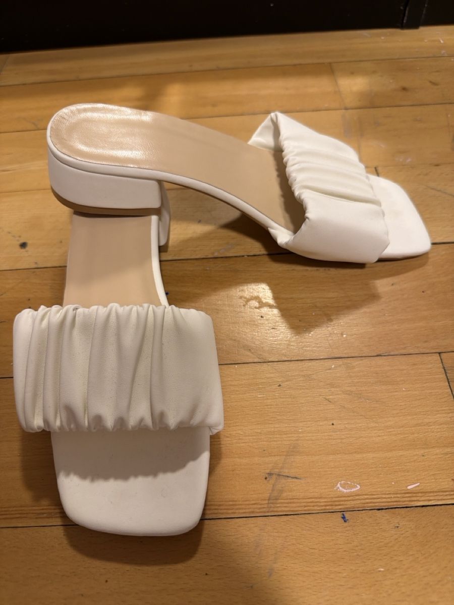 Scarpe da donna: Neue Damen Sandaletten weiss mit Blockabsatz – Nuovo (secondo la descrizione) da zürich venduto da resagrev 1