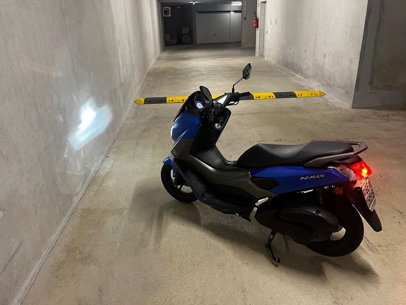 Yamaha Scooters: Scooter Yamaha NMAX 125 – Gebraucht aus Genève von rhl_6qxg 3