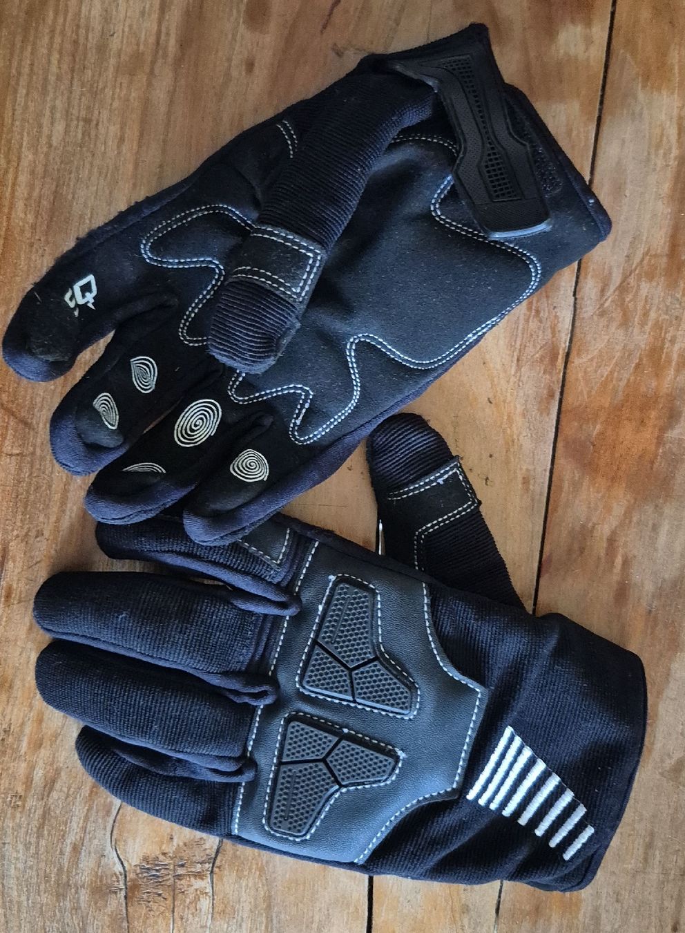 Gants & mitaines : Motorrad-Handschuhe Grösse S, – D'occasion à Biel/Bienne par sophieku