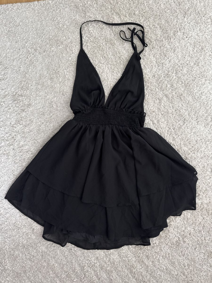 Vestiti: Schwarzes Kleid mit Neckholder, Gr. S – Nuovo (secondo la descrizione) da Gächlingen venduto da anjuli_123