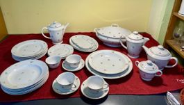 Porzellan Set 30tlg Langenthal Blüten m. Goldrand handbemalt