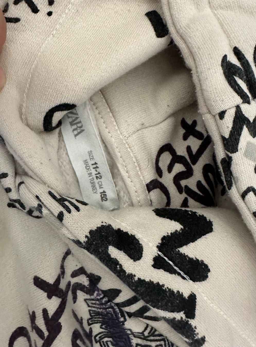 Zara Maglioni & Felpe: Zara Hoodie Gr. 152 – Usato da Oensingen venduto da dorian07 3