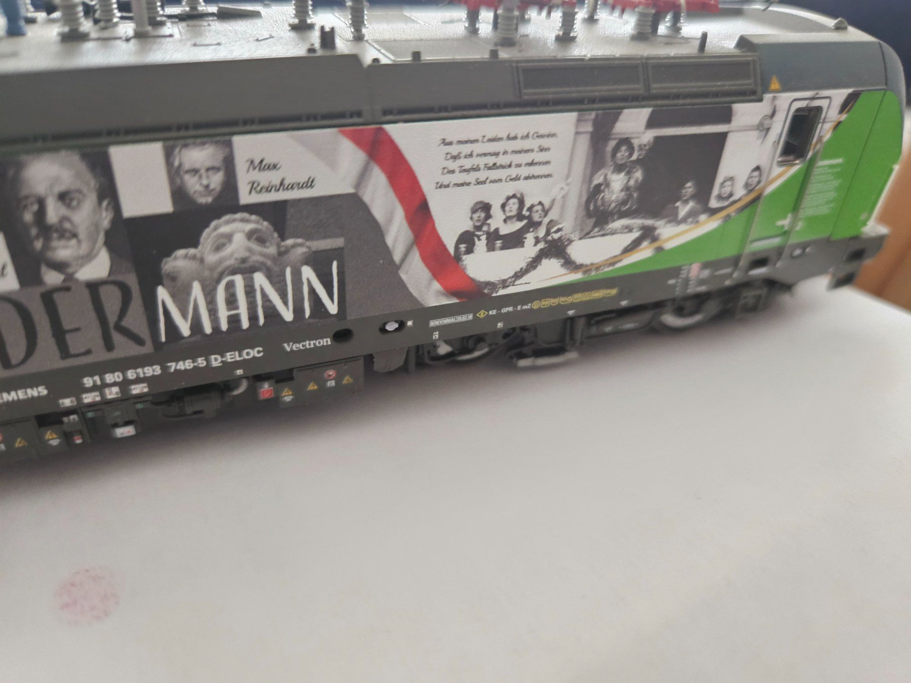 Roco Modellini di ferrovie: Roco 71997 Vectron 193 746-5 der SETG – Usato da Kloten venduto da thi_vx2w 4