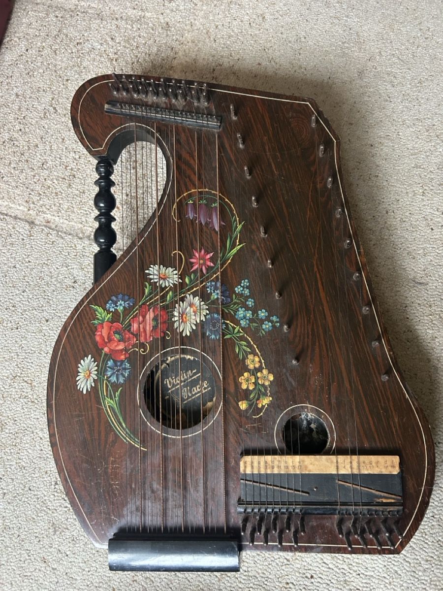 Instruments de musique: Zither Viola-Harp Instrument gebraucht – D'occasion à Kandersteg par selenat