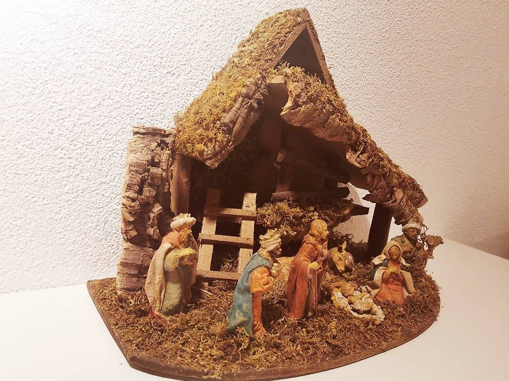 Tutte le decorazioni: Weihnachtskrippe, alt  – Usato da Edlibach venduto da Sanib