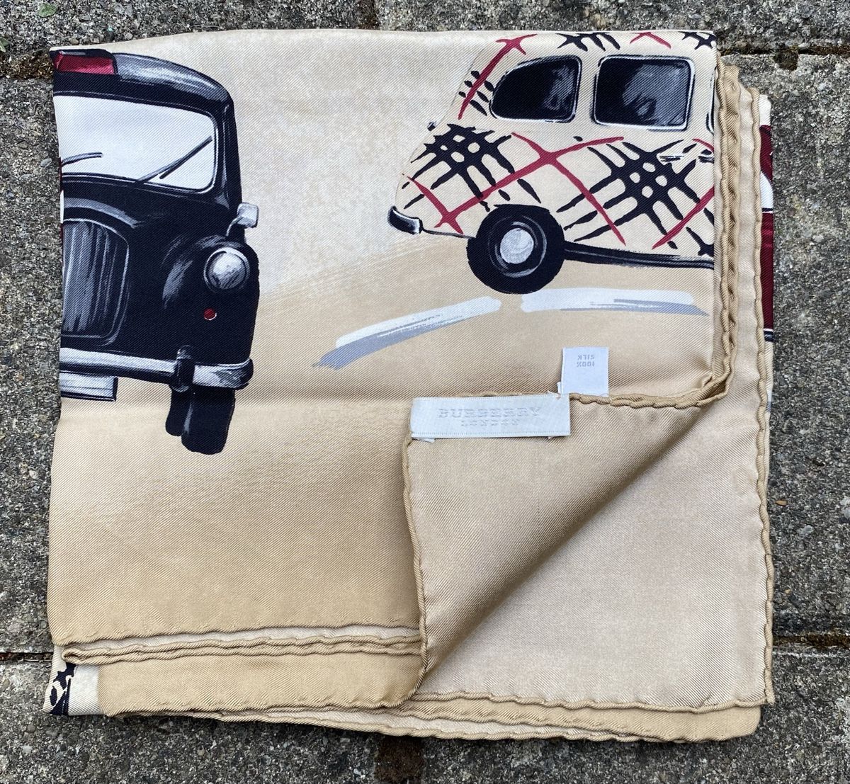 Burberry Foulard & Sciarpe: Burberry Seidenschal 90x90 – Nuovo e nell'imballaggio originale da Rabius venduto da bri_ca76 1