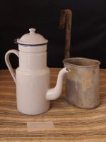 cafetière en émail et mesure 1 litre ancien antiquité