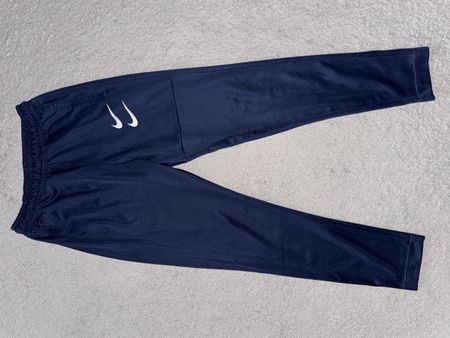 Nike Swoosh Trainerhosen dunkelblau 