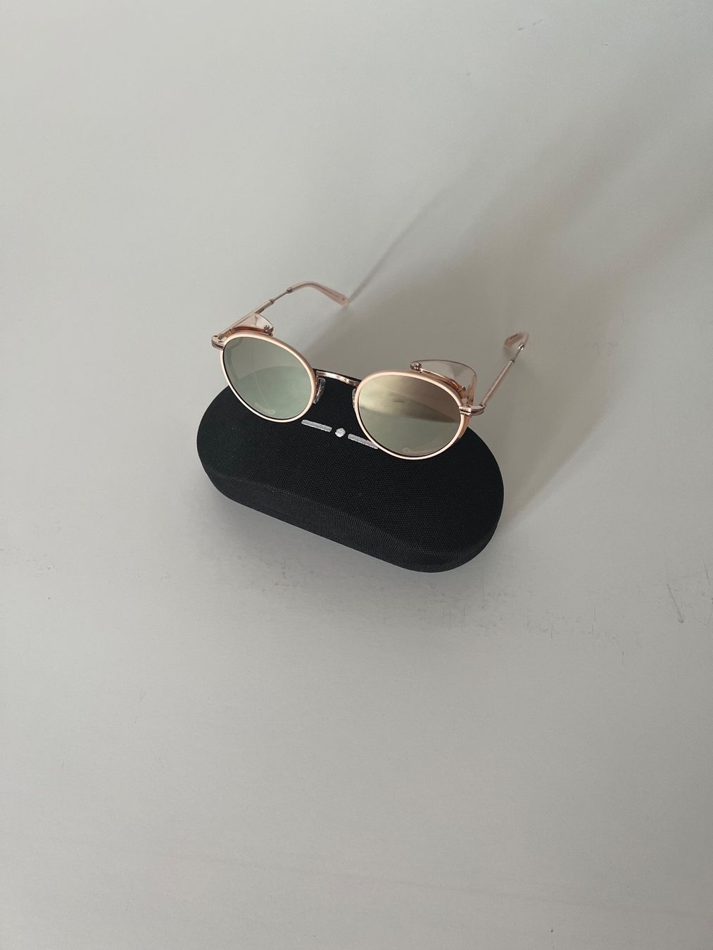 Brillen & Gläser: Woman sunglasses – Gebraucht aus Apples von Xahhax 3