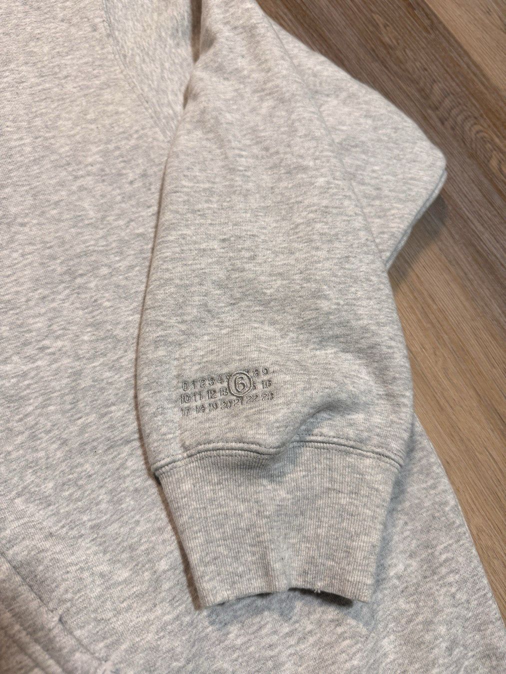 Maison Margiela Maglioni & Felpe: Supreme X MM6 – Nuovo (secondo la descrizione) da Lausanne venduto da doa_nc5v 3