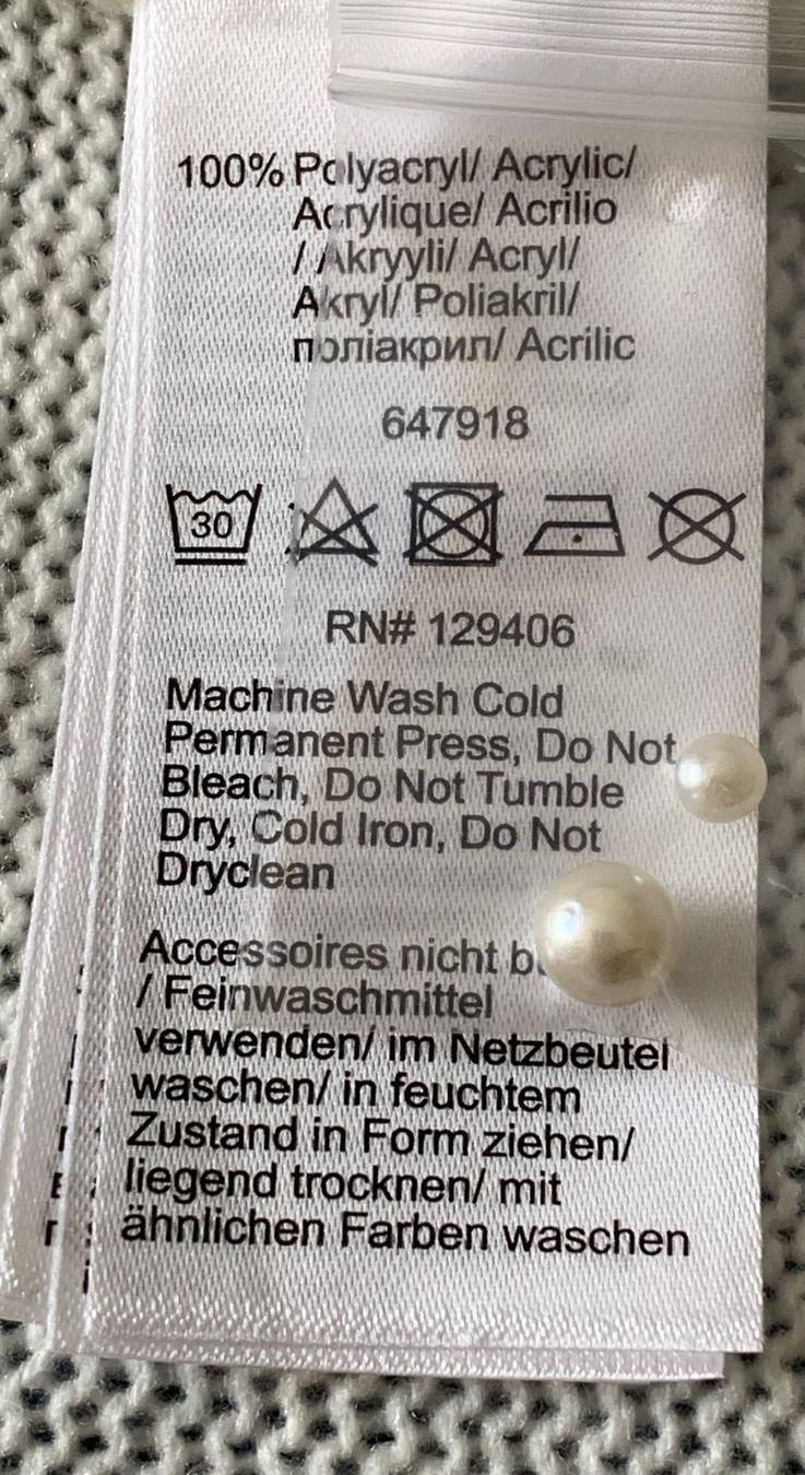 Pullover & Sweatshirts: Wickeljacke Strick Offwhite Neu mit Perlen Gr. 44 – Gebraucht aus Nussbaumen AG von brigitebardot 4