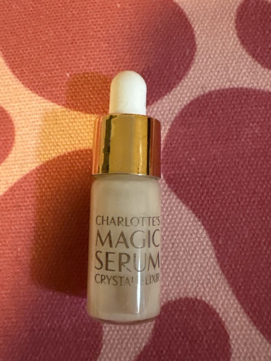 Charlotte Tilbury Cura del viso: Charlotte's Magic Serum - Kristall Elixir Mini-Grösse – Nuovo (secondo la descrizione) da Schaan venduto da Filipipa 1