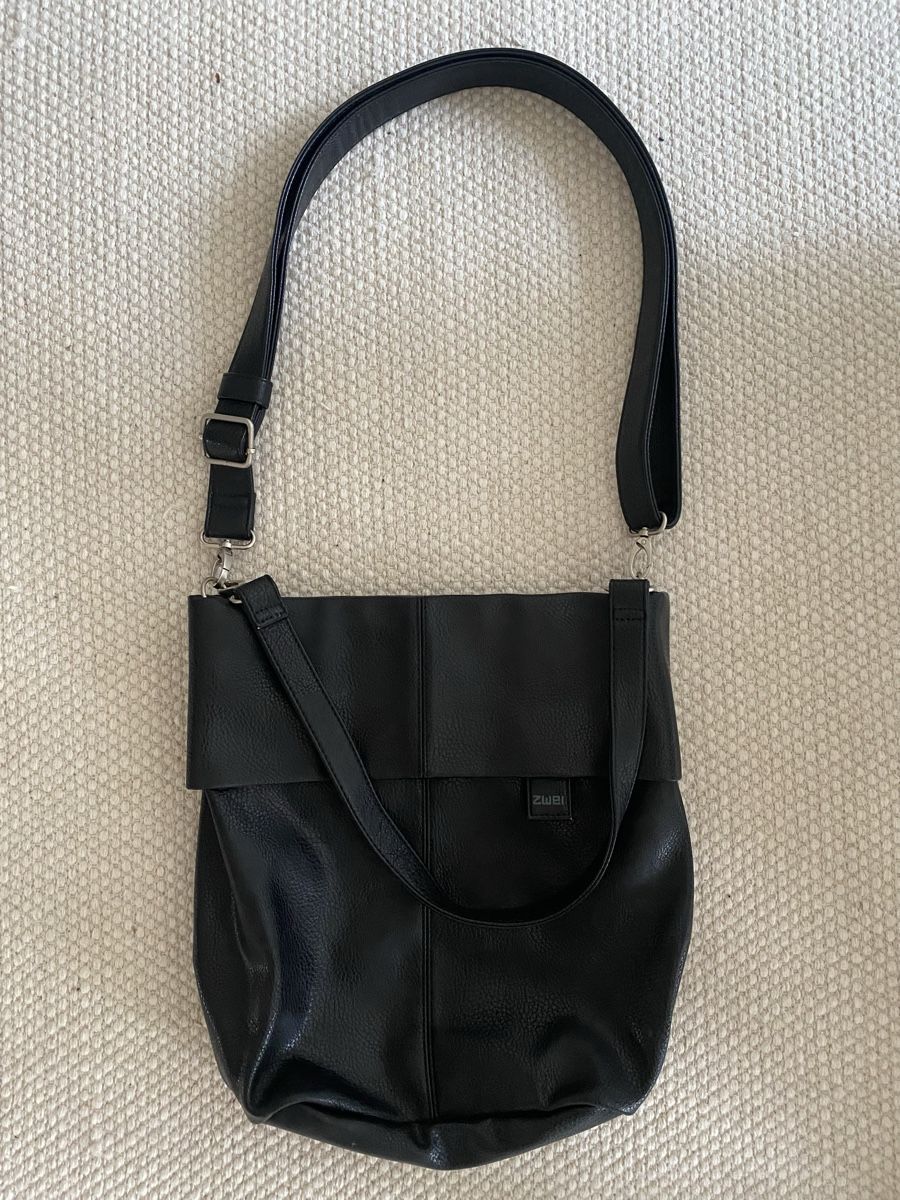 Zwei Borse da donna: Zwei Tasche – Usato da Frenkendorf venduto da around_the_world 1