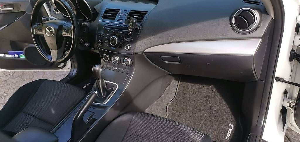 Autos: Mazda 3 Hatchback 1.6 CD Exclusive – Gebraucht aus Langenthal von Goergens10 3