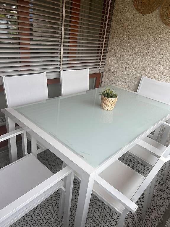 Set di tavolo e panche: Gartenmöbel set mit 6stühle – Usato da  venduto da  1