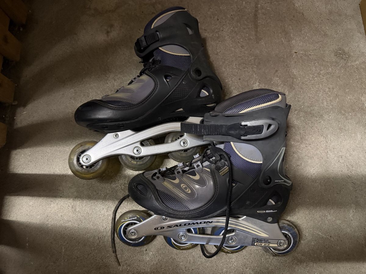Salomon Pattini in linea & Pattini a rotelle: Salomon Rollerblades In Line Skates 41 – Usato da Küsnacht ZH venduto da sabinamari