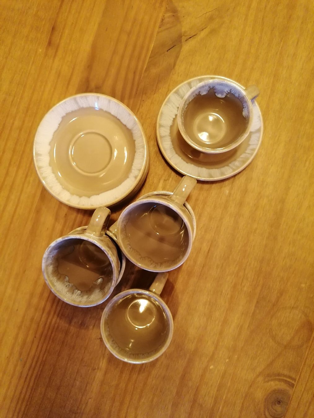 Set di piatti: 6x Espressotassen mit Tellern – Usato da Leuk-Stadt venduto da See_Lin 4