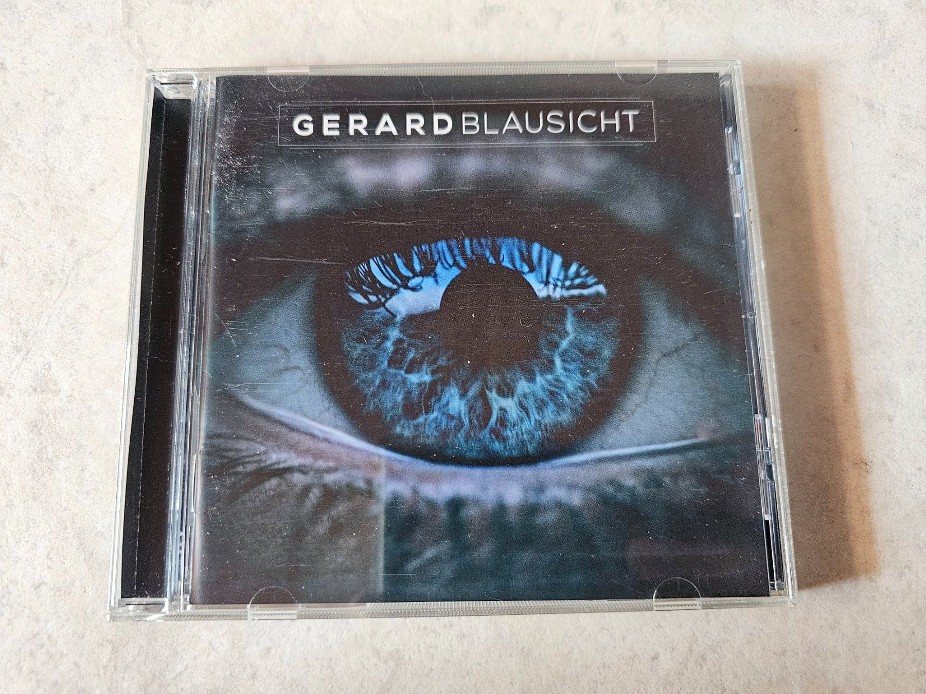 CD: Gerard  -  Blausicht – Usato da Schneisingen venduto da backstore24