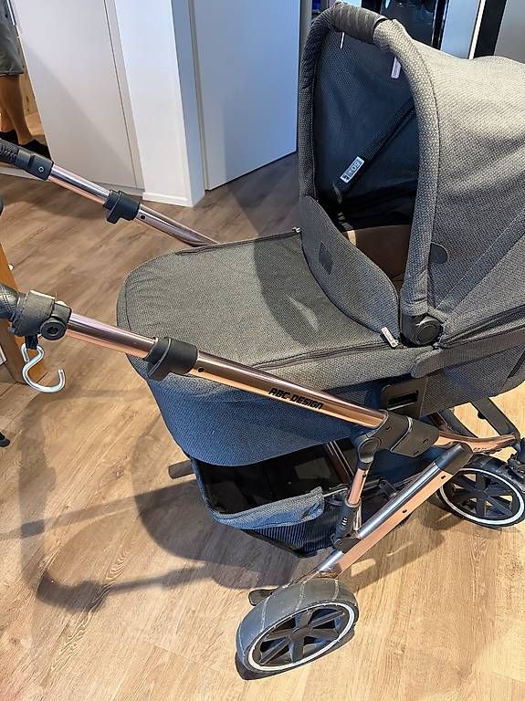 ABC Design Poussette: ABC Design rosé NEUWERTIG – D'occasion à Gutenswil par zin_mjj7 1