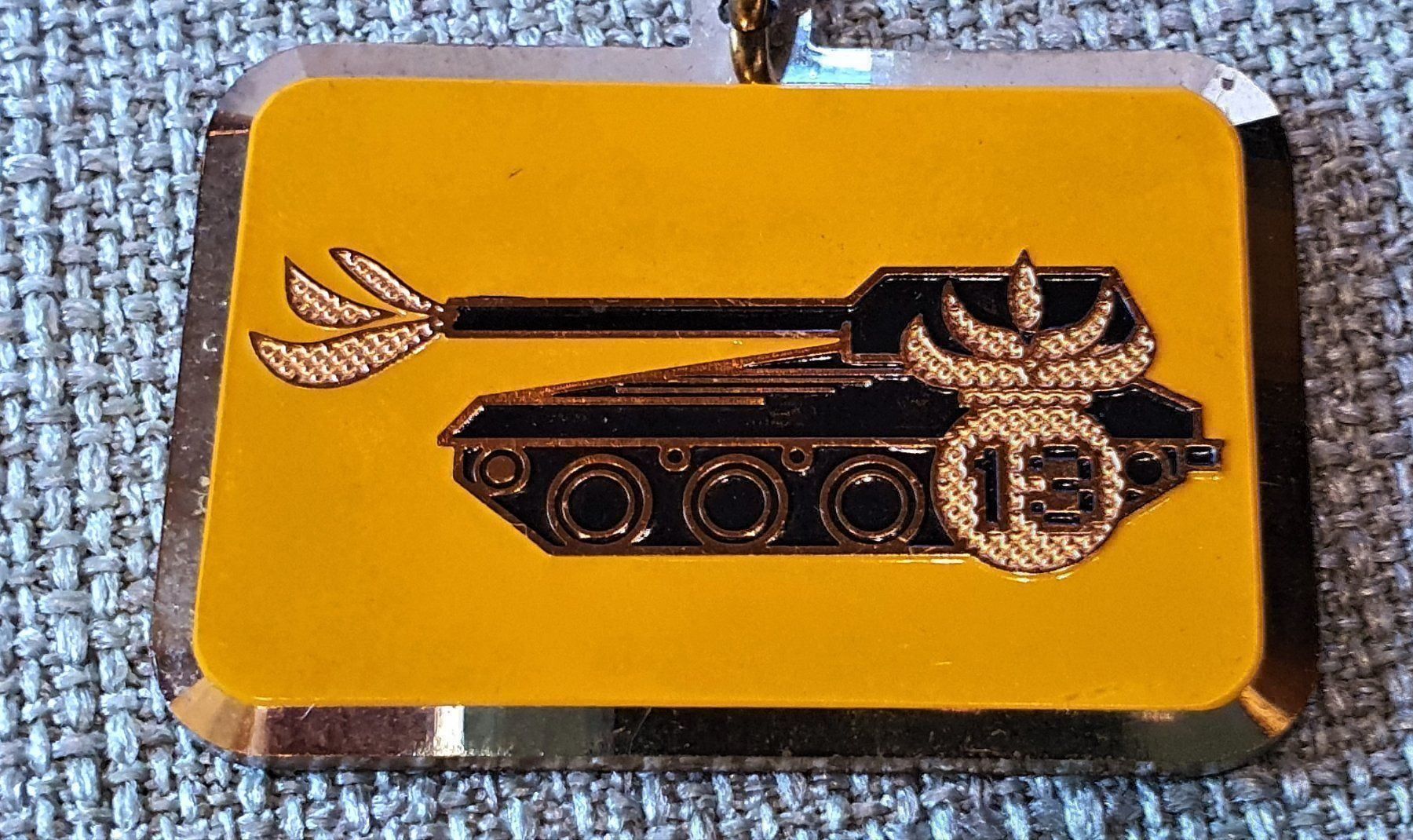 Schlüsselanhänger & - bänder: A563 - Schlüsselanhänger Panzer 13 Army – Gebraucht aus Reinach BL von Boston-Verkauf 1