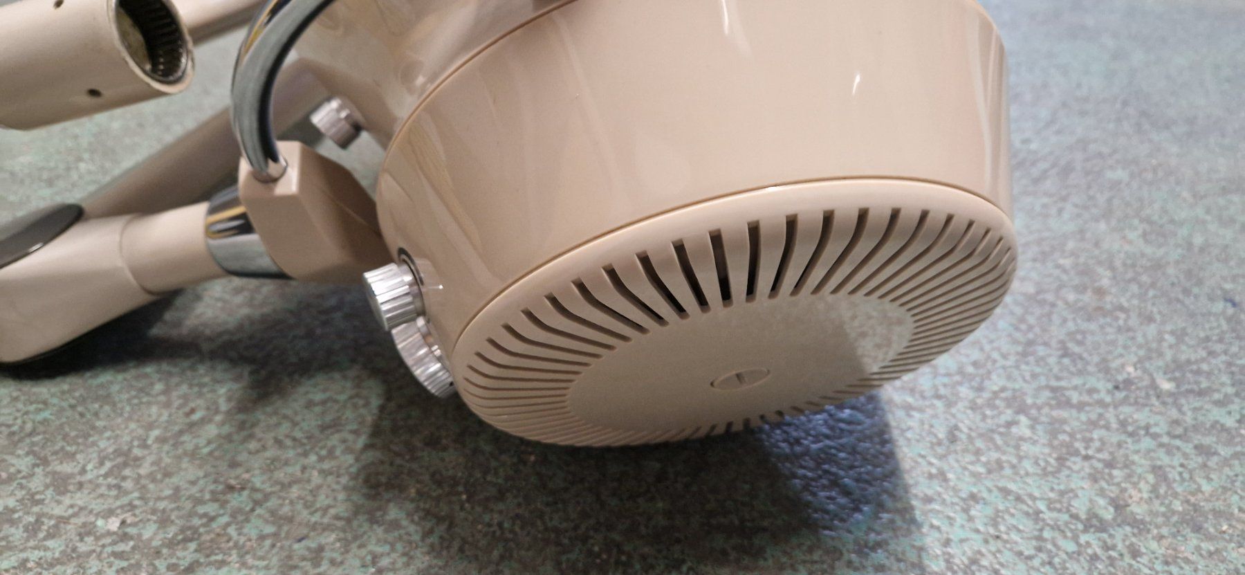 Autres soins des cheveux: ALTE TROKENHAUBE – D'occasion à Bilten par Mic2022 5