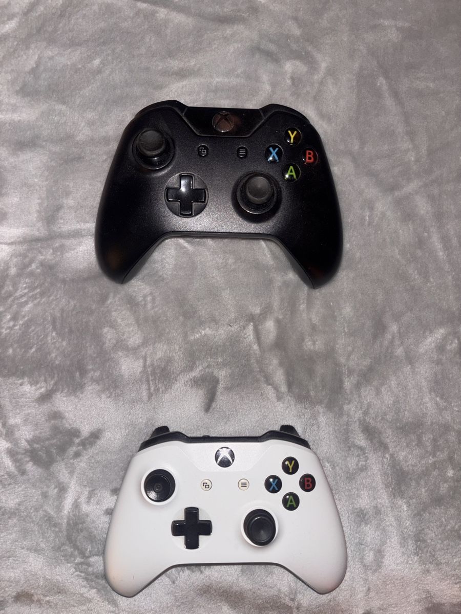 Controller: X box controler – Usato da Horriwil venduto da mama2007 1
